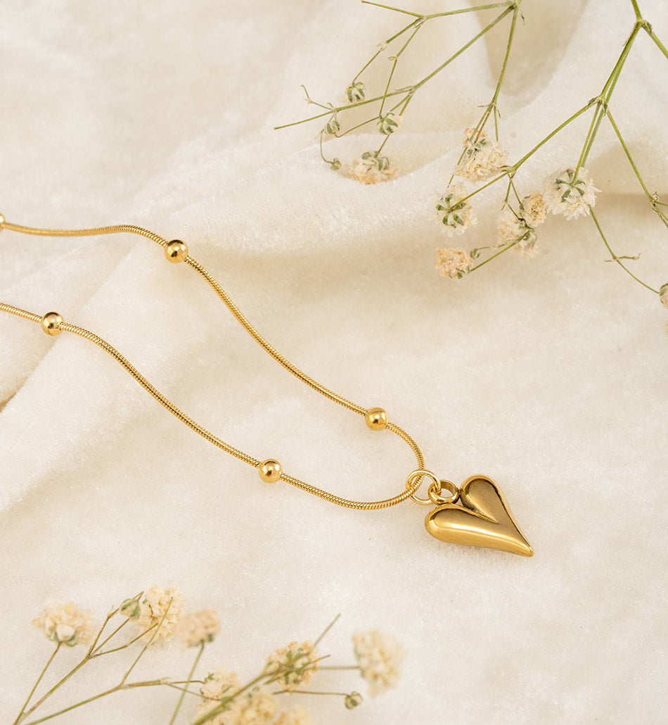 Golden Heart Pendant Necklace